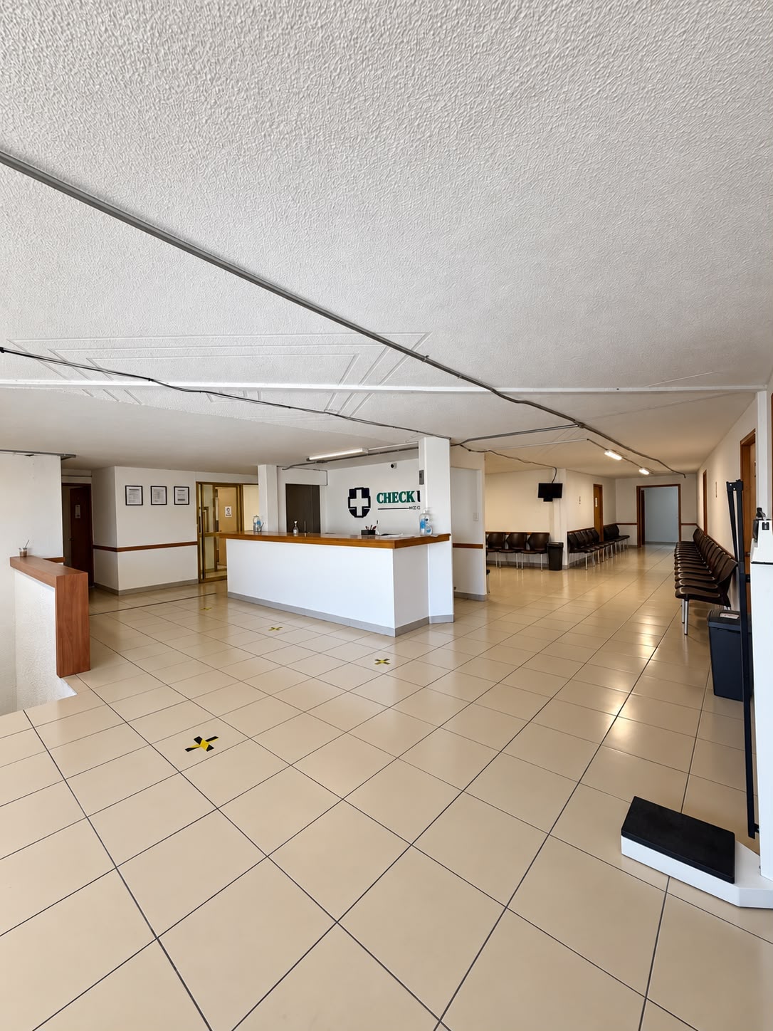 Recepción del local de planta alta en Miravalle, Saltillo