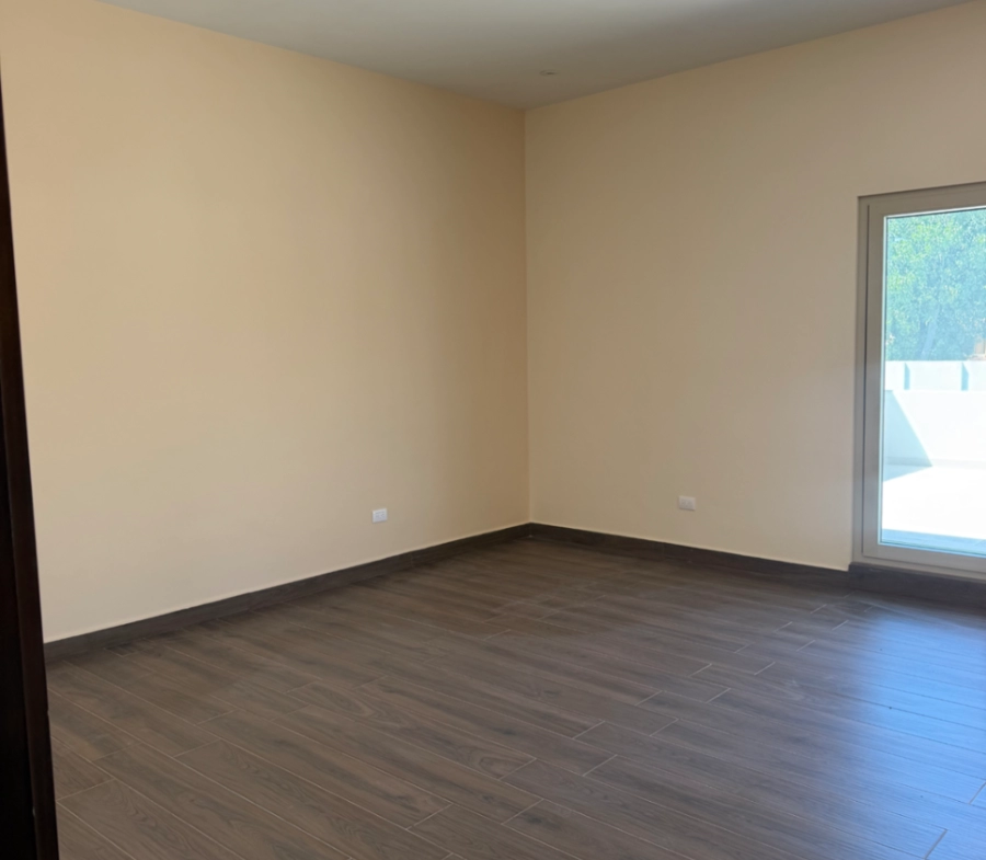 Recámara con ventana de casa en venta en Vivento Residencial, Saltillo